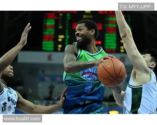 天津先行者迎战南京队全力争胜展现球队实力与斗志